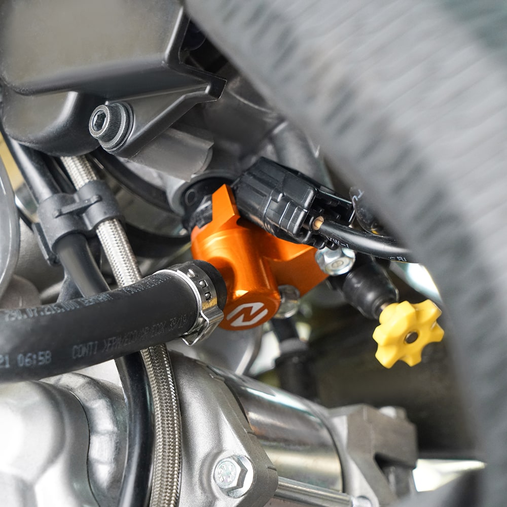 CNC-gefräster Kraftstoffverteiler für KTM Husqvarna Gasgas 250 350 450