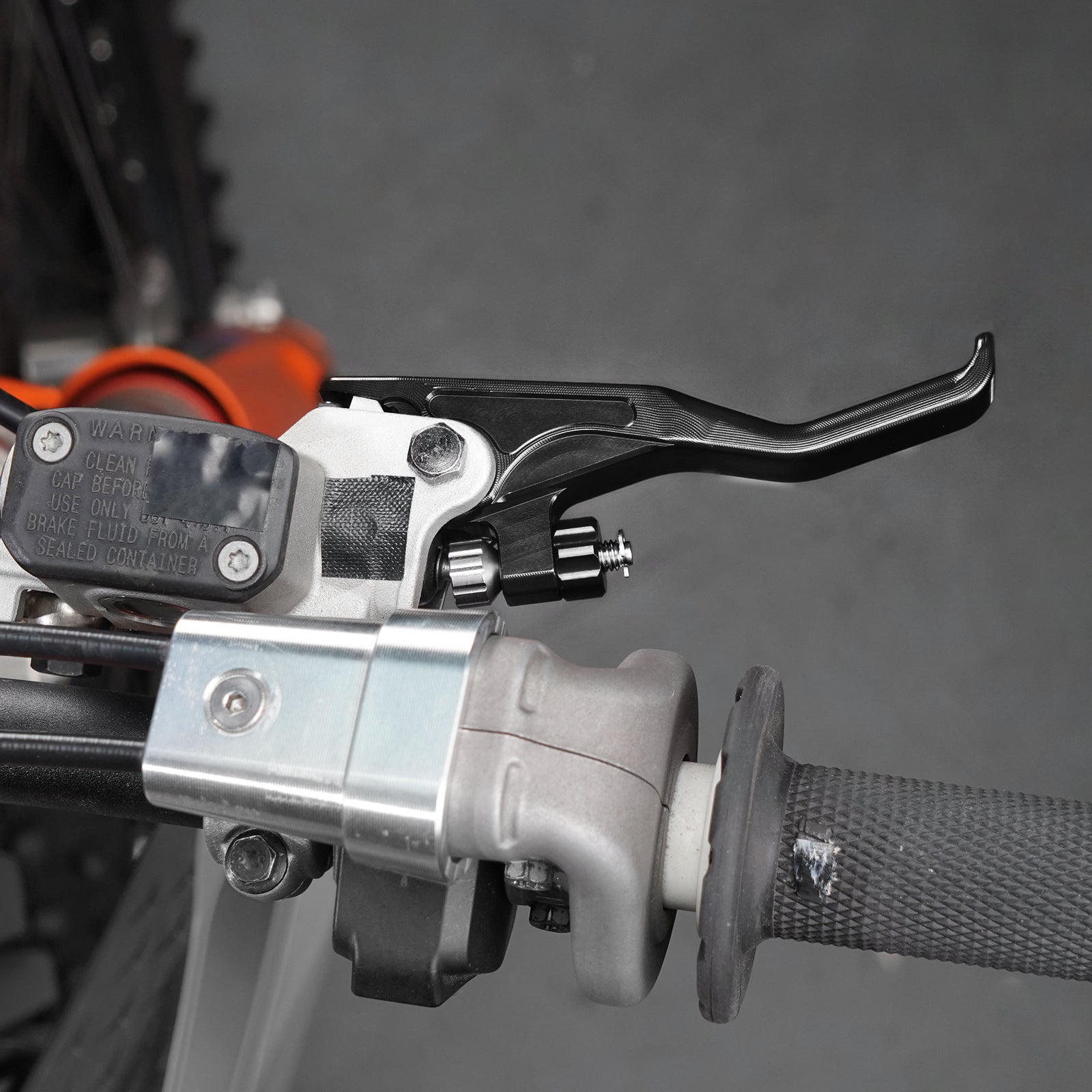 Links-Rechts Kurzgriff-Handbremshebel-Set für Stark Varg EX MX 2024-2025