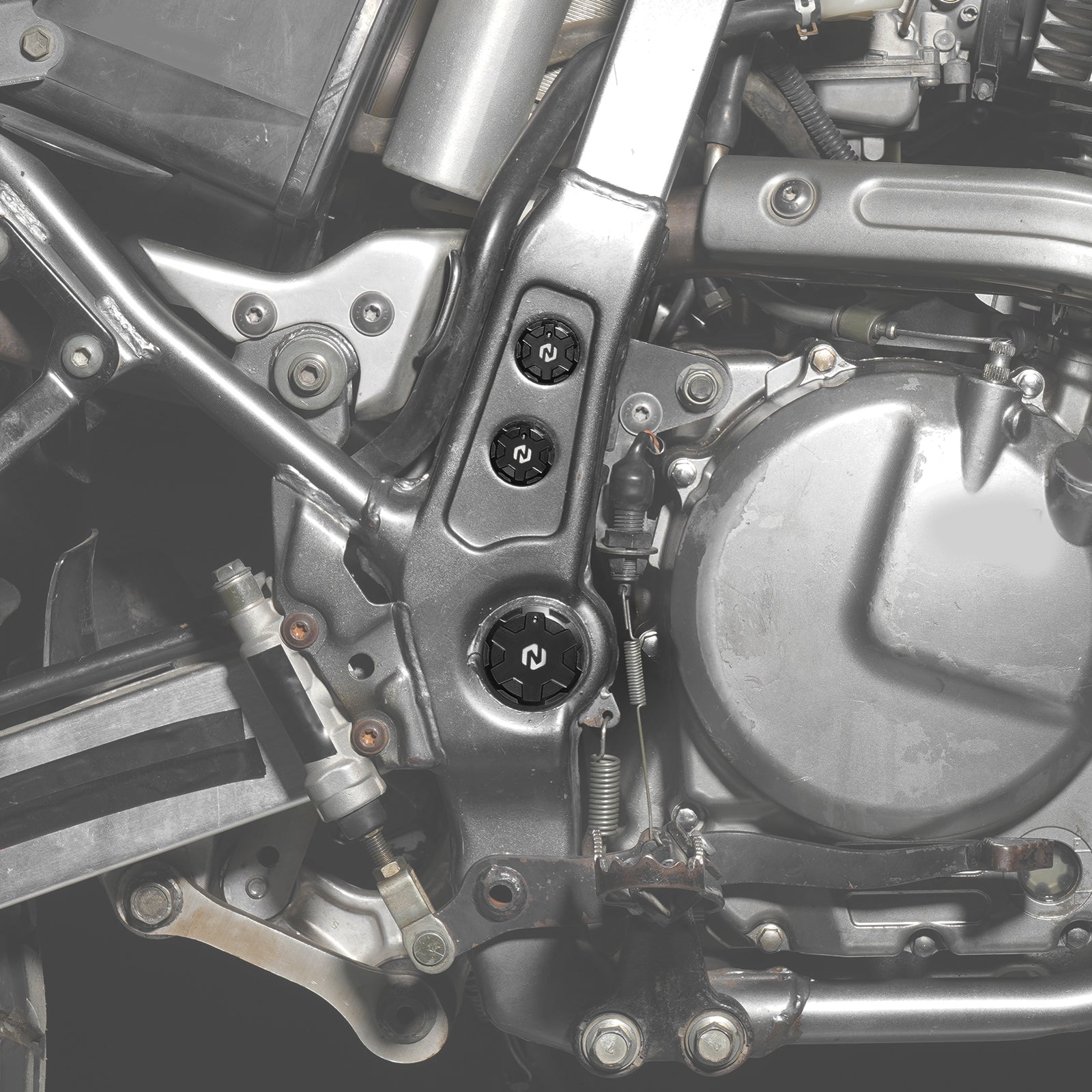 Schwingengelenkkappen-Stecker für Suzuki DR650S DR650SE 1996-2024