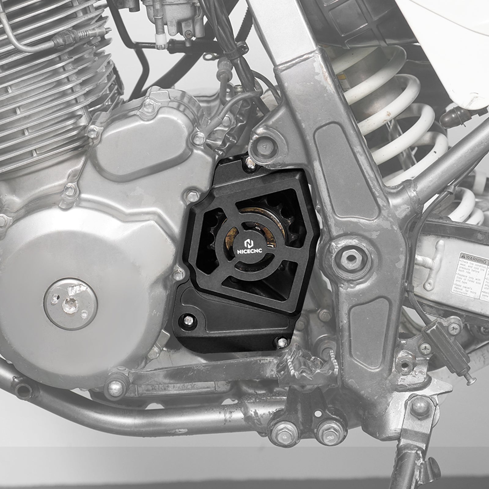 Ritzelabdeckung Kettenschutz Protektor für Suzuki DR650S DR650SE 1996-2024