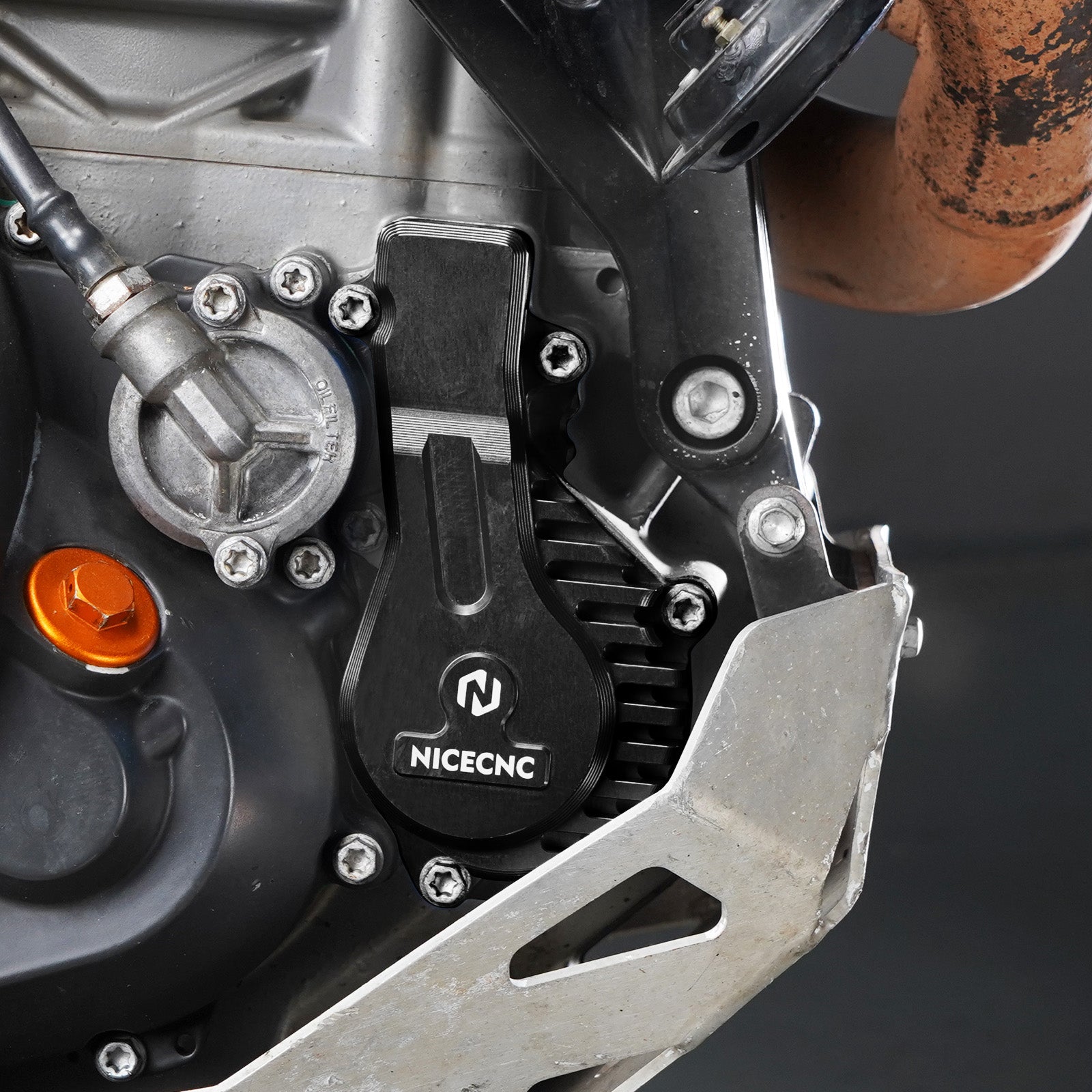 Wasserpumpendeckel für KTM 690 Enduro R 2009–2025 690 SMC R 2012–2025