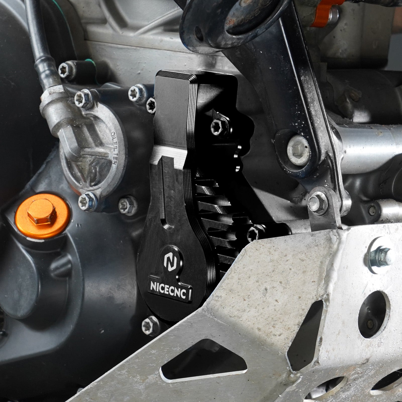 Wasserpumpendeckel für KTM 690 Enduro R 2009–2025 690 SMC R 2012–2025