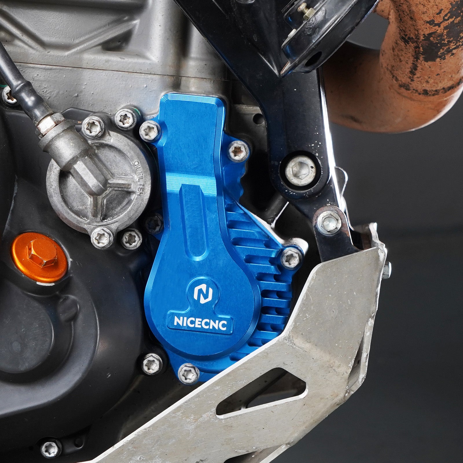 Wasserpumpendeckel für KTM 690 Enduro R 2009–2025 690 SMC R 2012–2025