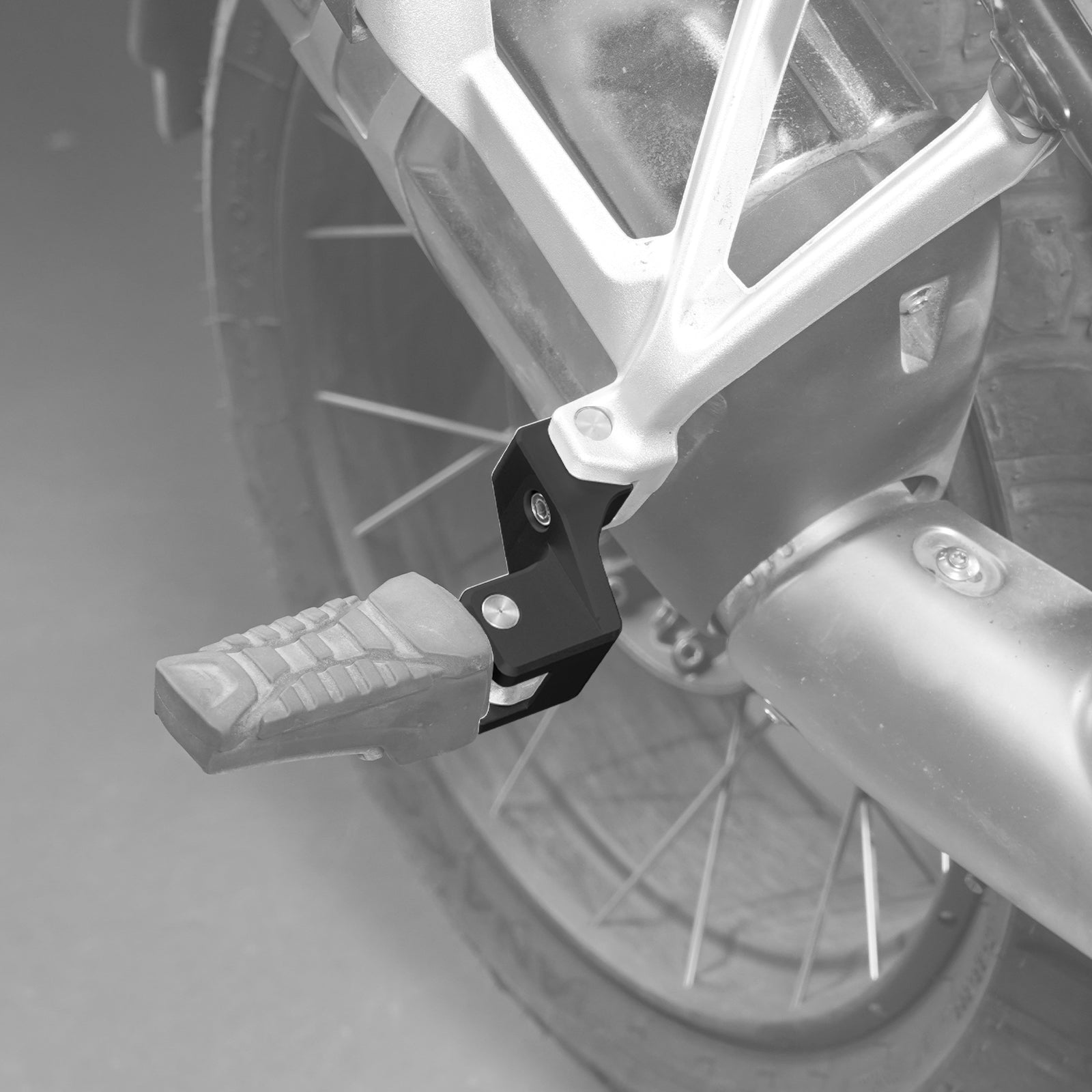 Beifahrer-Fußrasten-Tieferlegungssatz für BMW R1250GS/R1250GS Adventure, 40 mm Drop und 15 mm Forward