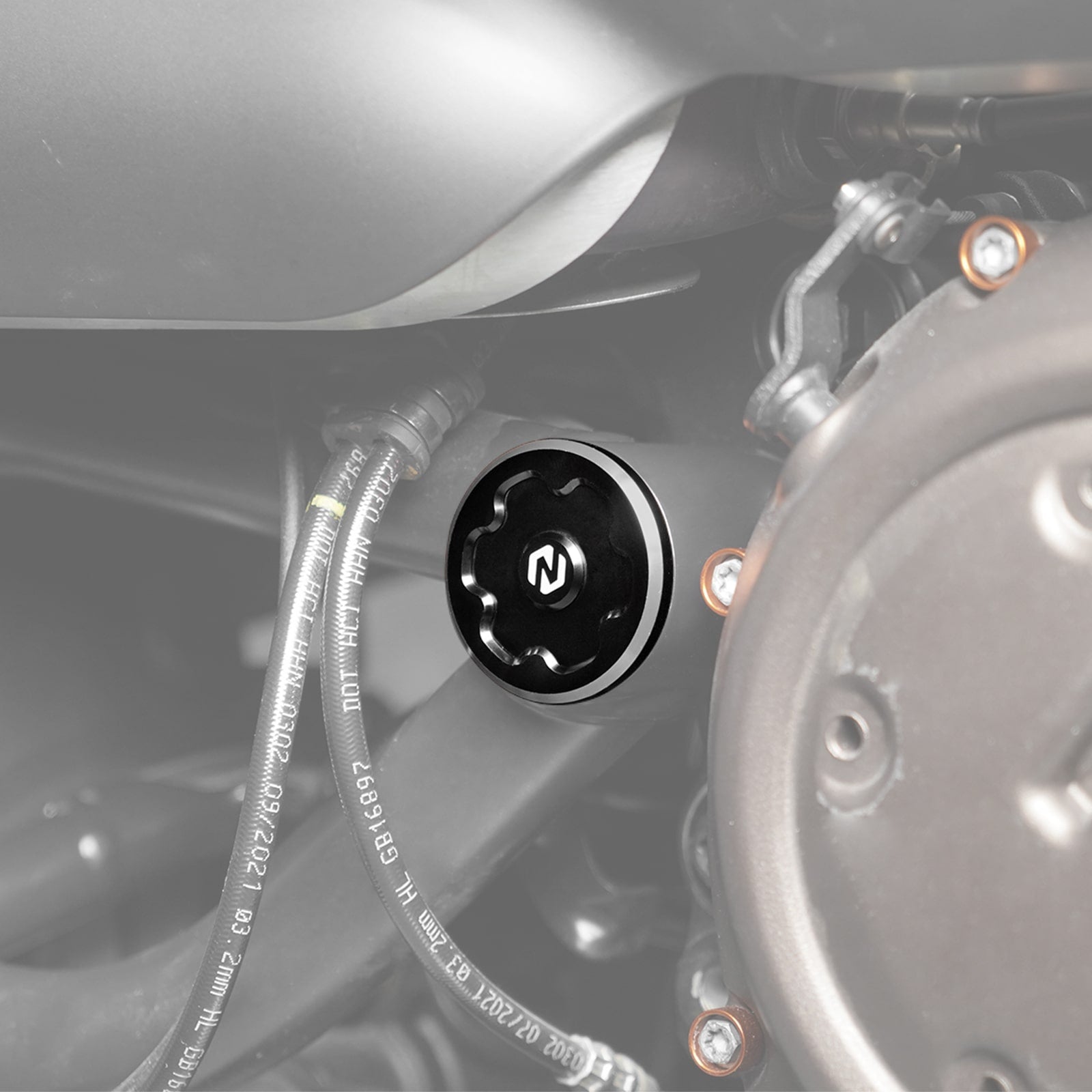 Paar Schwingenlochstopfen für Harley Sportster S RH1250S 2021-2024