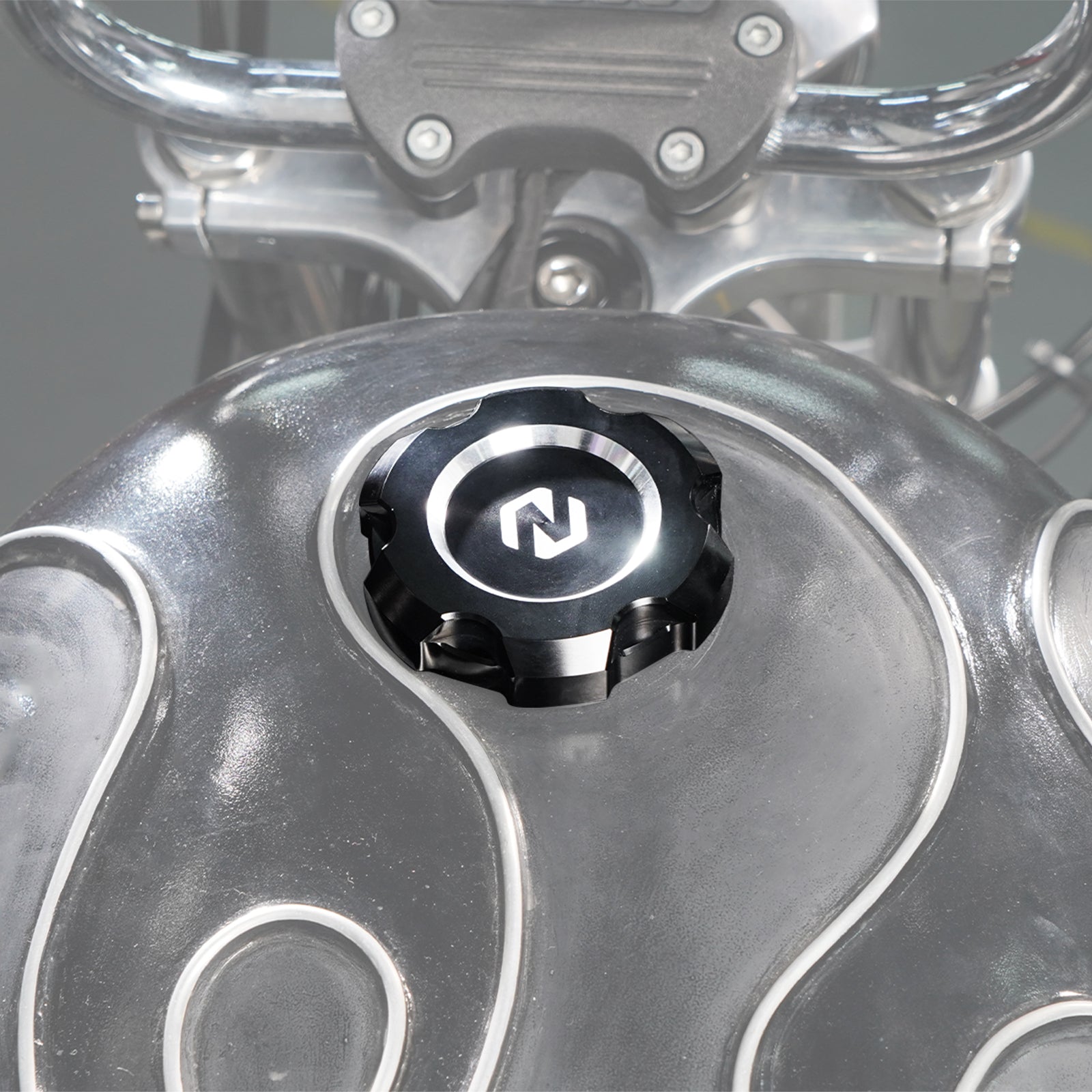 Tankdeckel Abdeckung Für Harley Sportster 1200 Eisen 883 Vierzig Acht