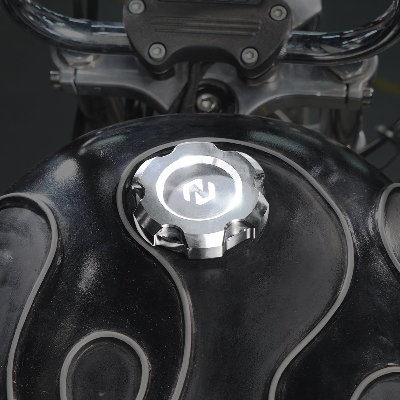 Tankdeckel Abdeckung Für Harley Sportster 1200 Eisen 883 Vierzig Acht