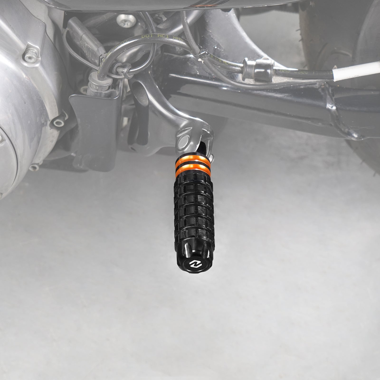 Beifahrer-Fußrasten für Harley Sportster 1200 Iron 883 Forty Eight
