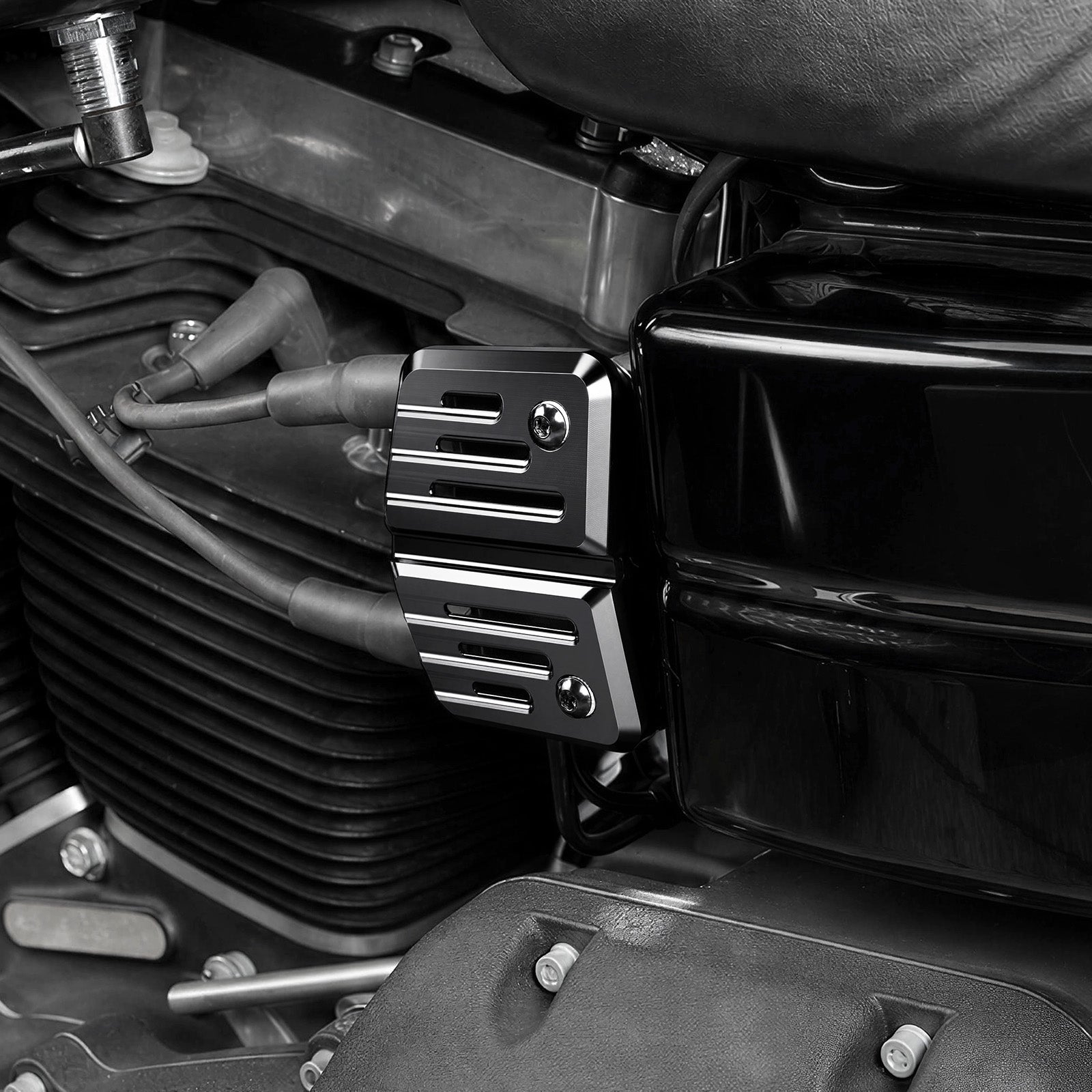 Kryt zapalovací cívky pro Harley Dyna Low Rider Street Bob Wide Glide 2006–2017