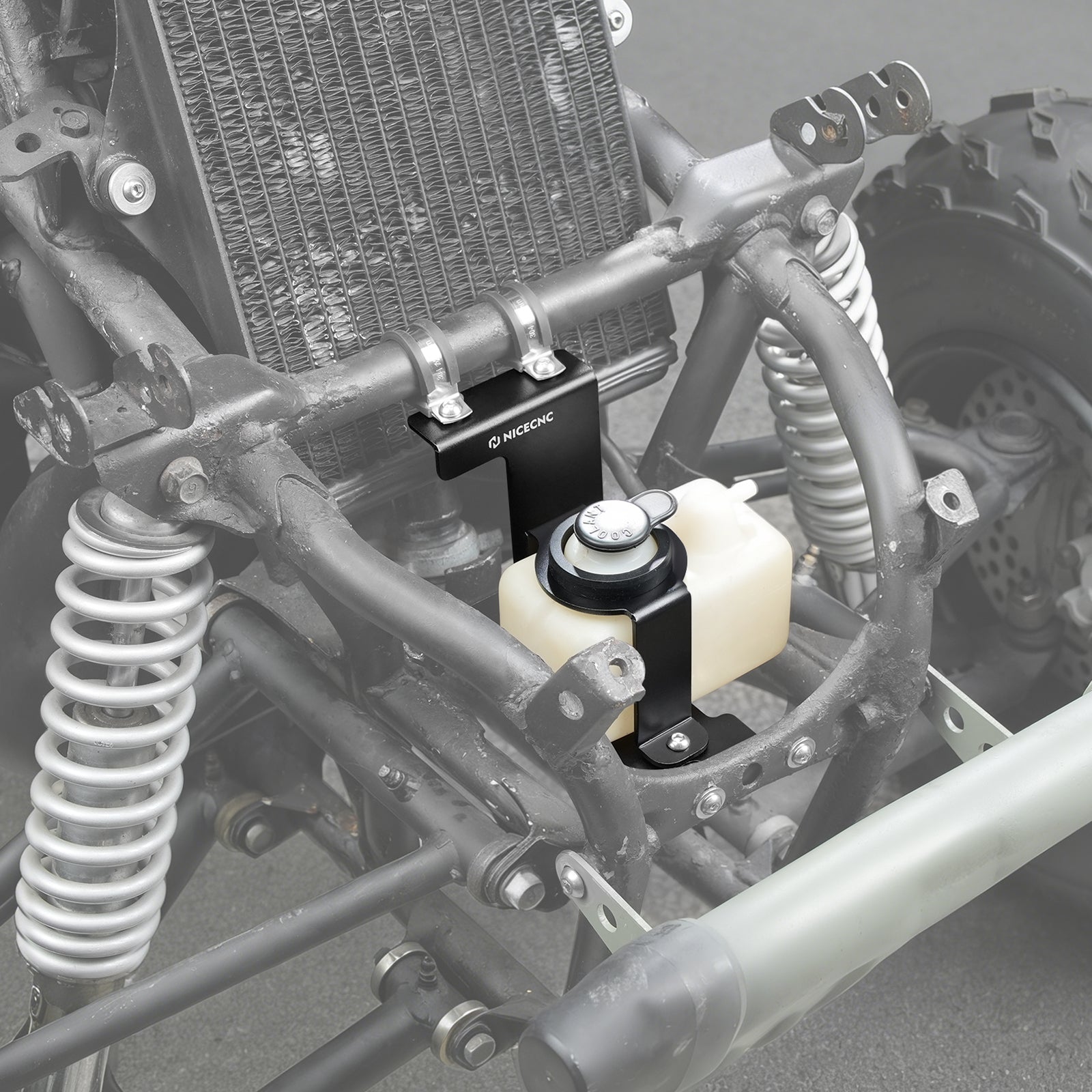 ATV Vorderer Halter zur Verlagerung des Kühlmittelbehälters für Yamaha Banshee 350 1987–2006
