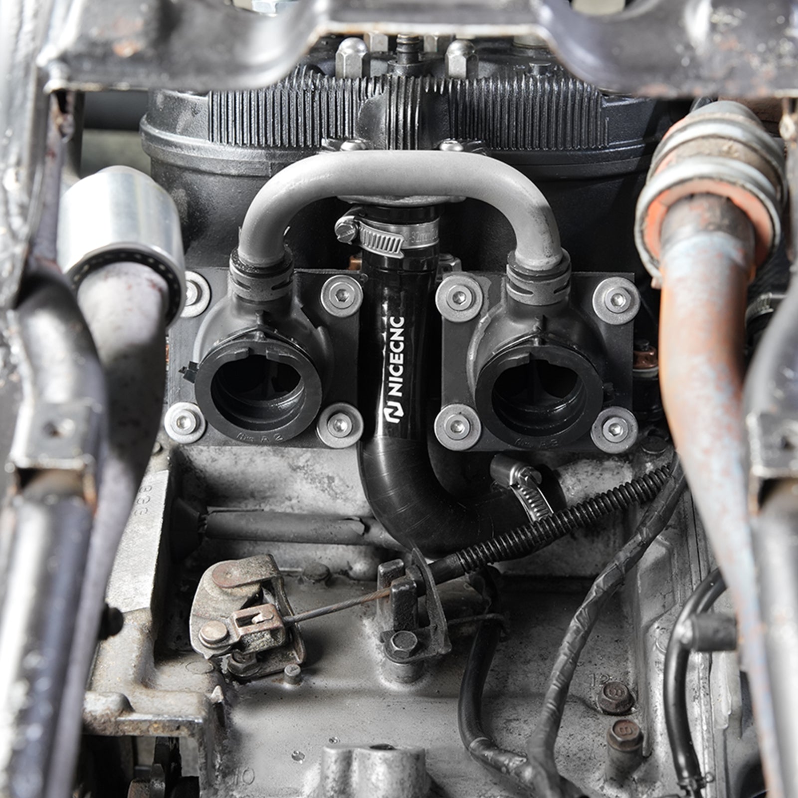 ATV-Silikon-Kühlerschlauch-Set mit Hitzeschutz-Adaptern für Yamaha Banshee 350 1987–2006