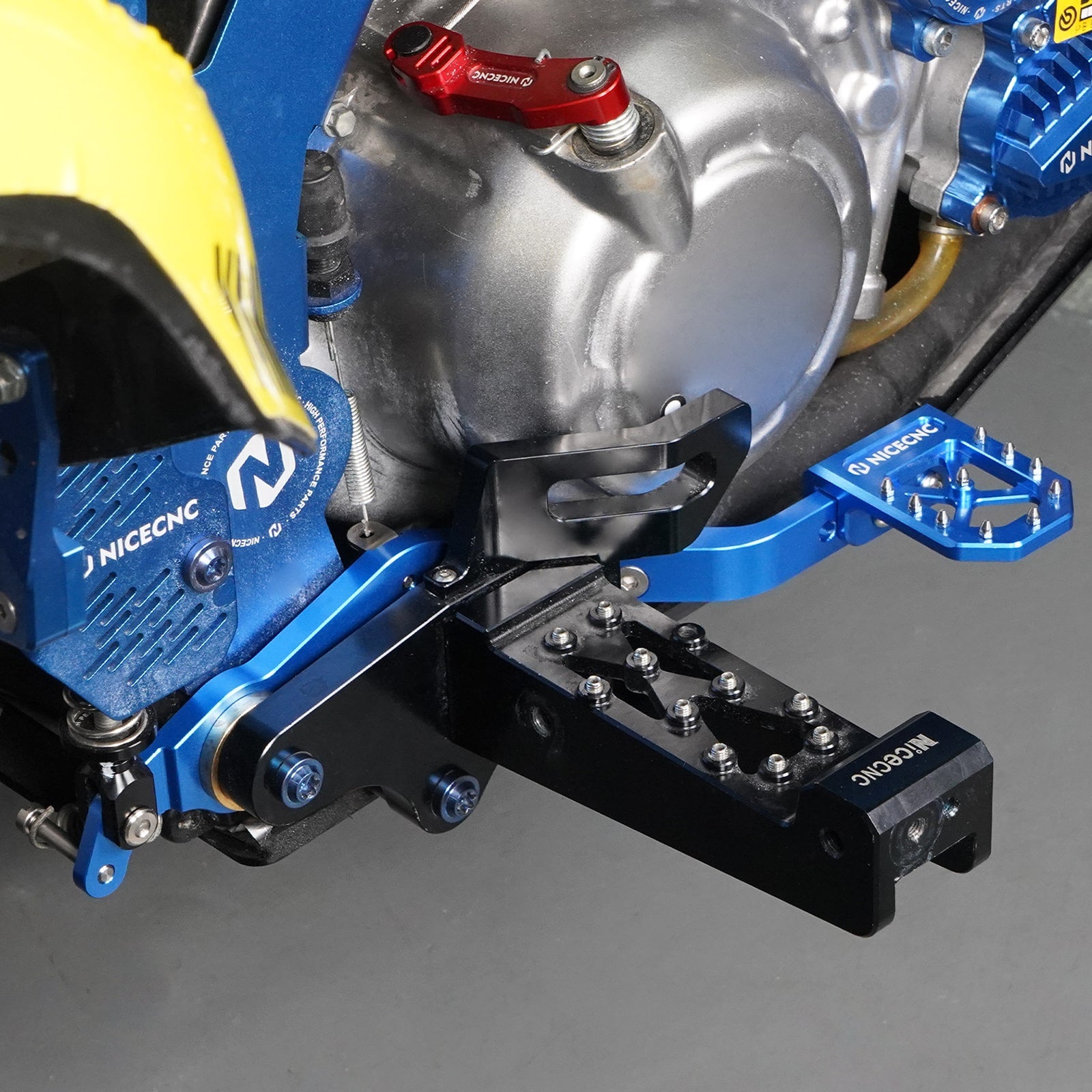 ATV Einstellbare Hinten Bremspedal Hebel Für Yamaha Raptor 700 / 700R 2013-2024