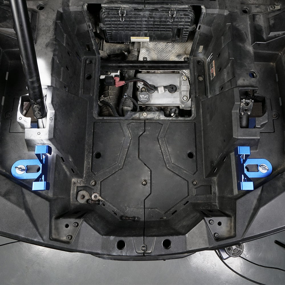 Paar UTV Kühler Halten Unten Klammern Montieren Für Polaris RZR XP / XP 4 Turbo
