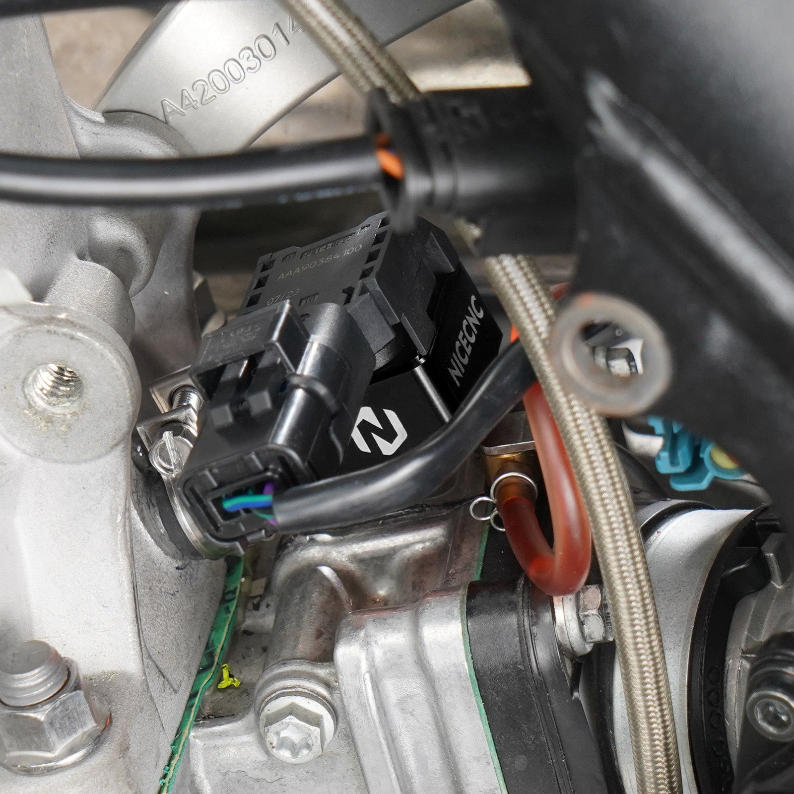 TBI Kurbelgehäuse-Drucksensorhalterung für Husqvarna TC 125 TC TE 250 TX TE 300
