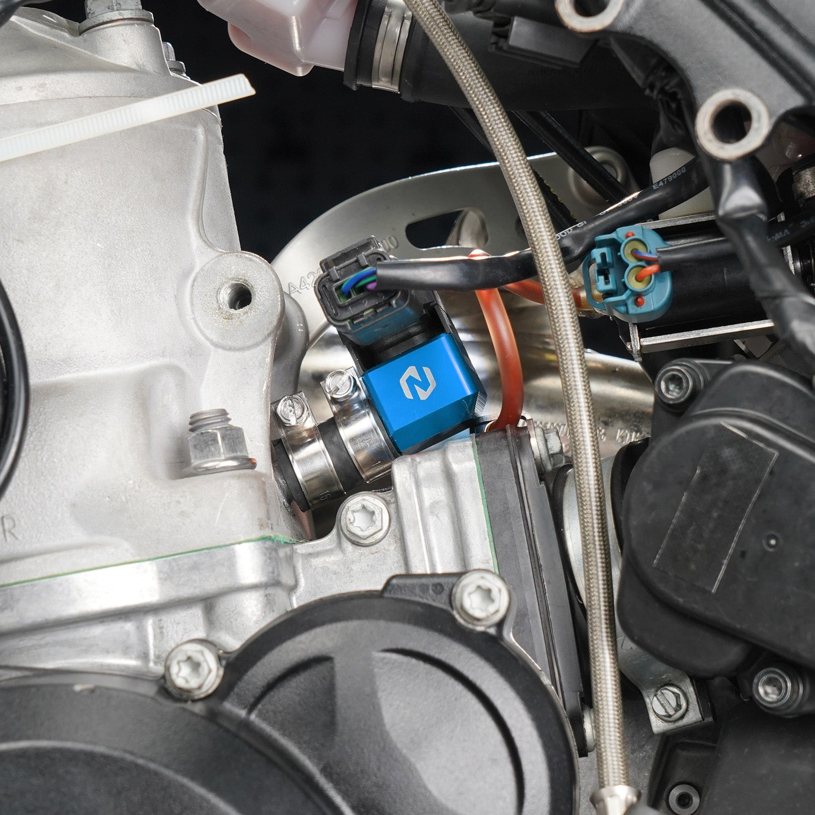 TBI Kurbelgehäuse-Drucksensorhalterung für Husqvarna TC 125 TC TE 250 TX TE 300