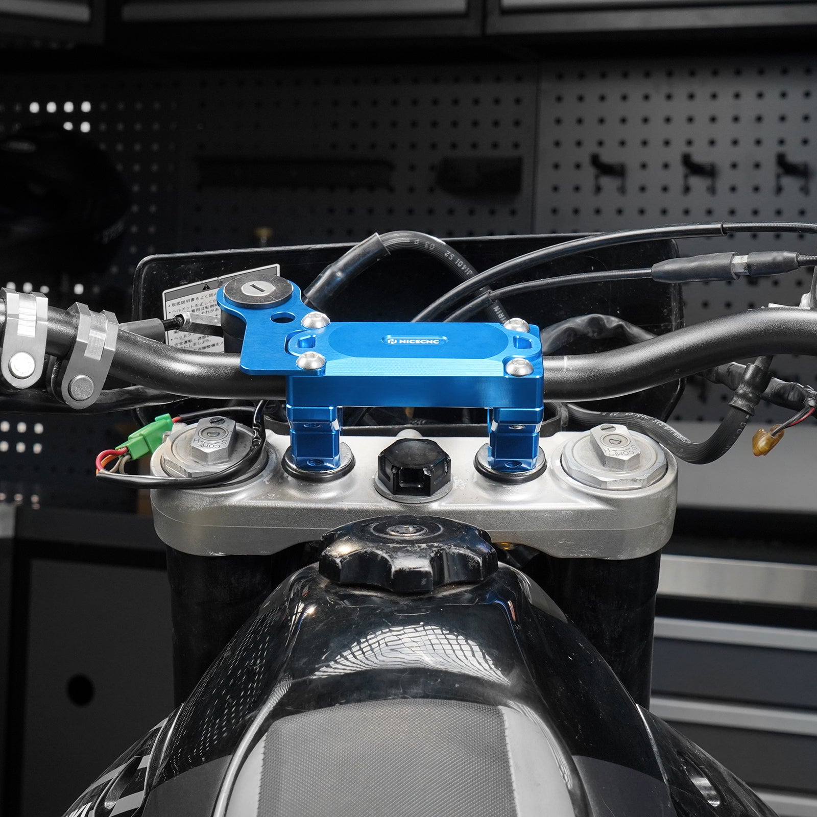 Versetzter Lenker-Riser-Montage-Klemmensatz für Suzuki DRZ400SM 2005-2024