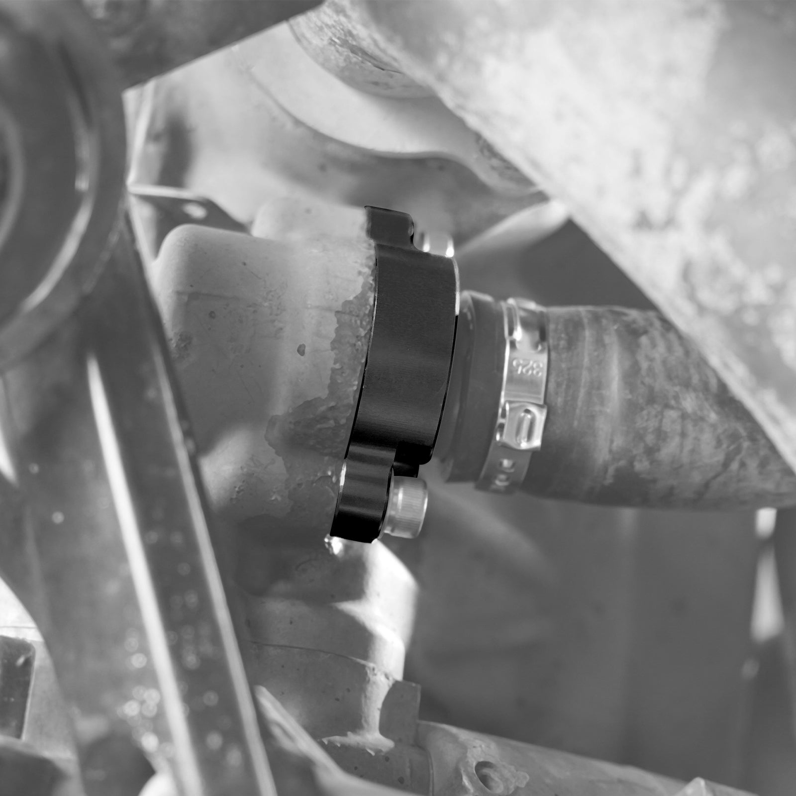 Thermostatgehäuse Abdeckung für Husqvarna 701 Enduro Supermoto Svartipilen Vitpilen