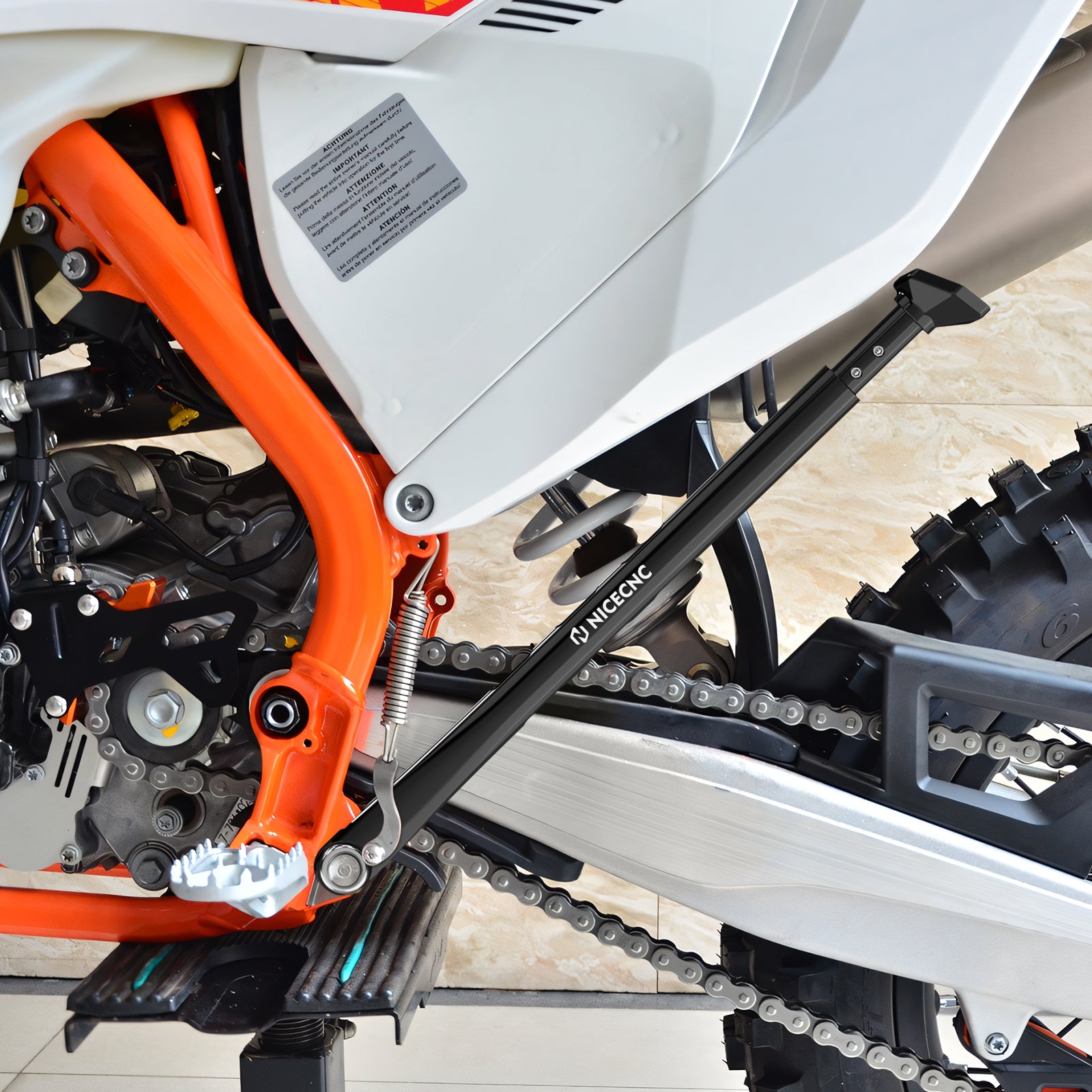 Nastavitelný boční stojan pro Husqvarna TE/FE 125–501, FX 350/450, TX 125/300