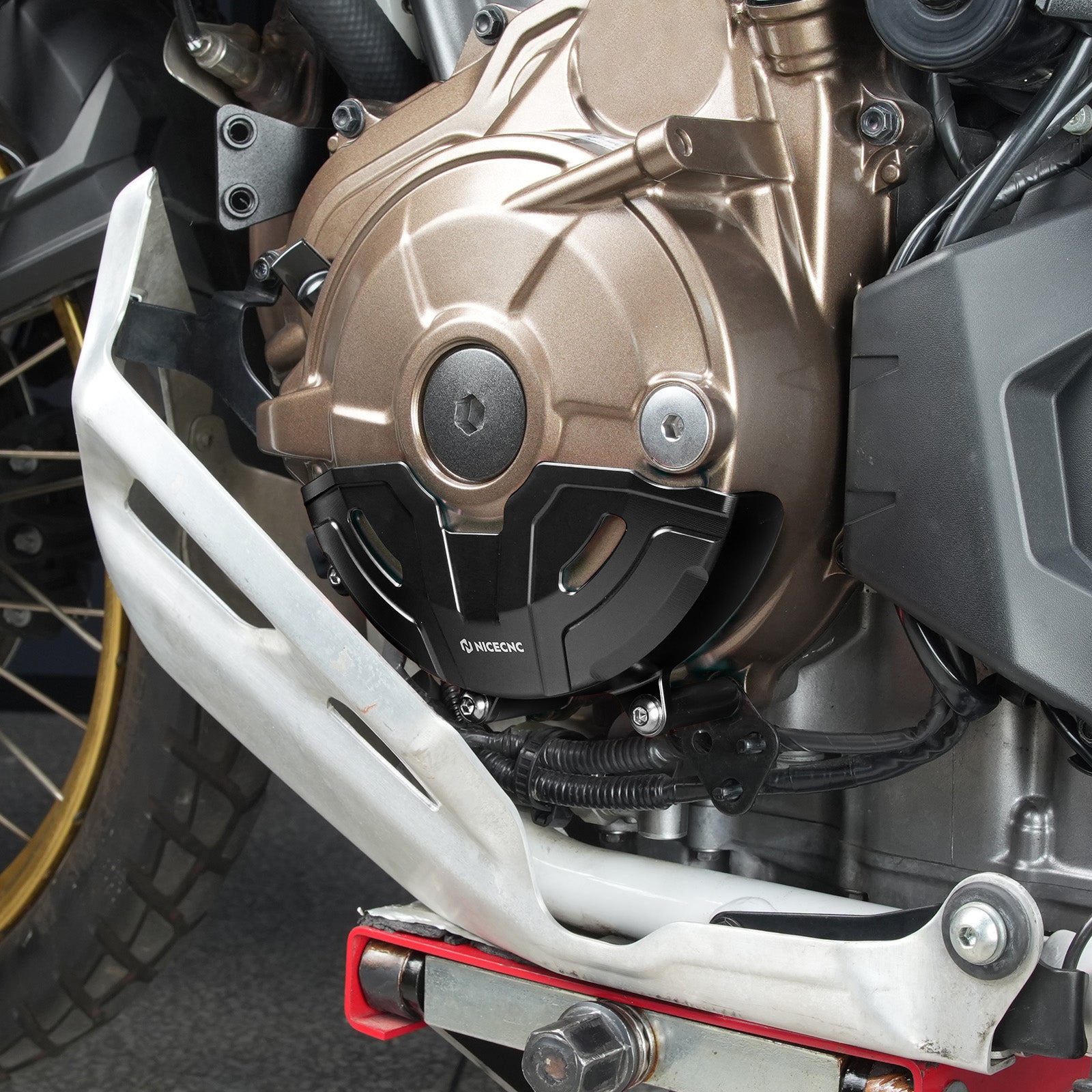 Linke Motorstatorabdeckung für Honda CRF1100L Africa Twin 2020-2025