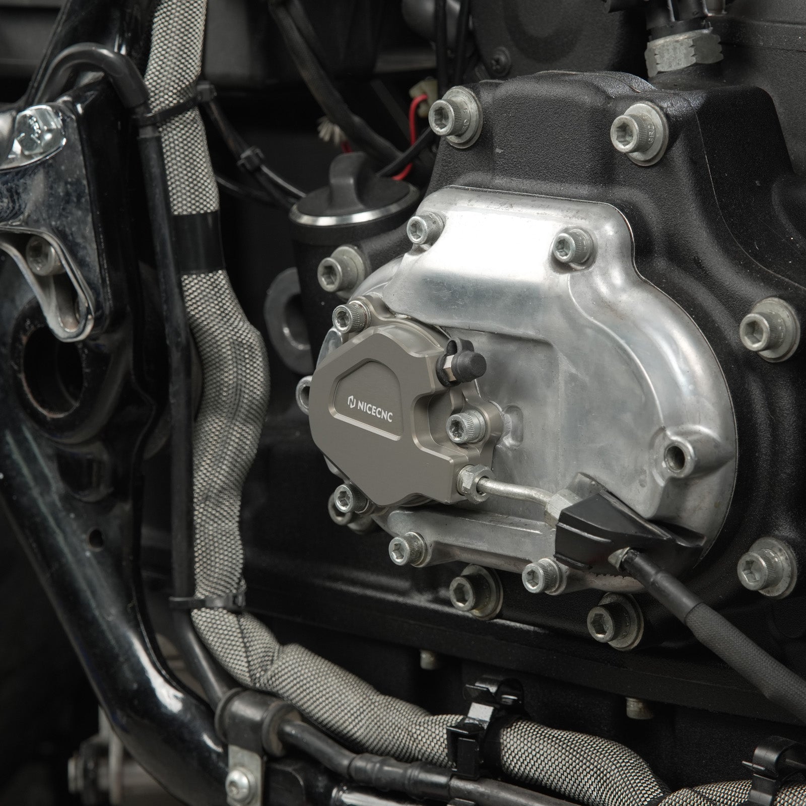 Hydraulischer M8-Kupplungsnehmerzylinder für Harley Road King Electra Street Glide 2017–2020