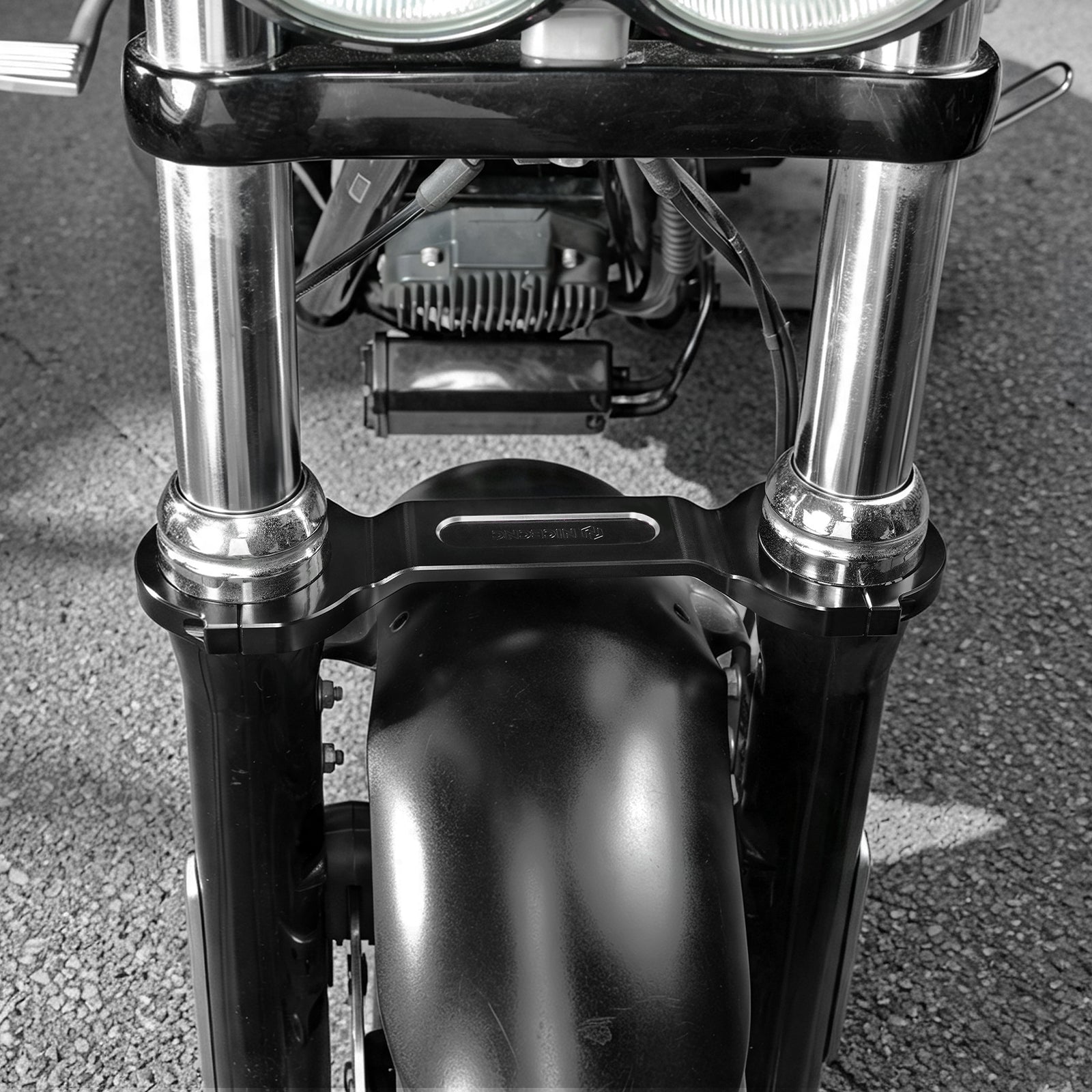 Stabilizátor vidlic pro Harley Dyna Street Bob Low Rider Fat Bob Super Glide