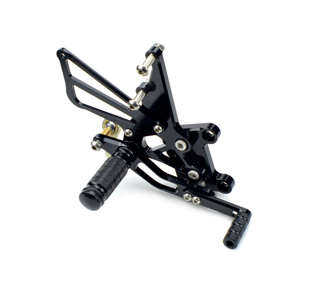Einstellbare Fußrastenanlage Fußstütze Fußrasten Pedal Für Triumph Daytona 955i 1999-2006