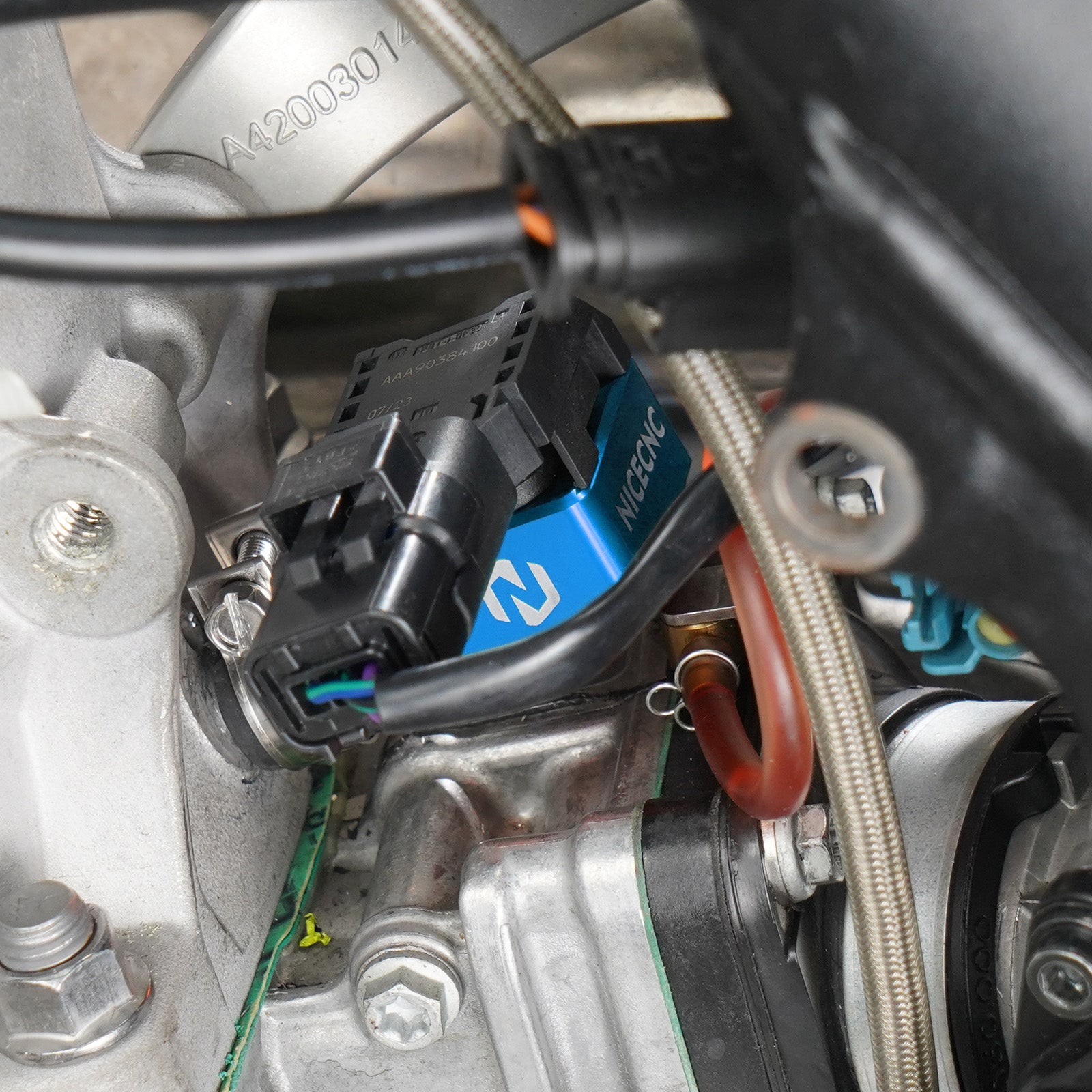 TBI Kurbelgehäuse-Drucksensorhalterung für Husqvarna TC 125 TC TE 250 TX TE 300