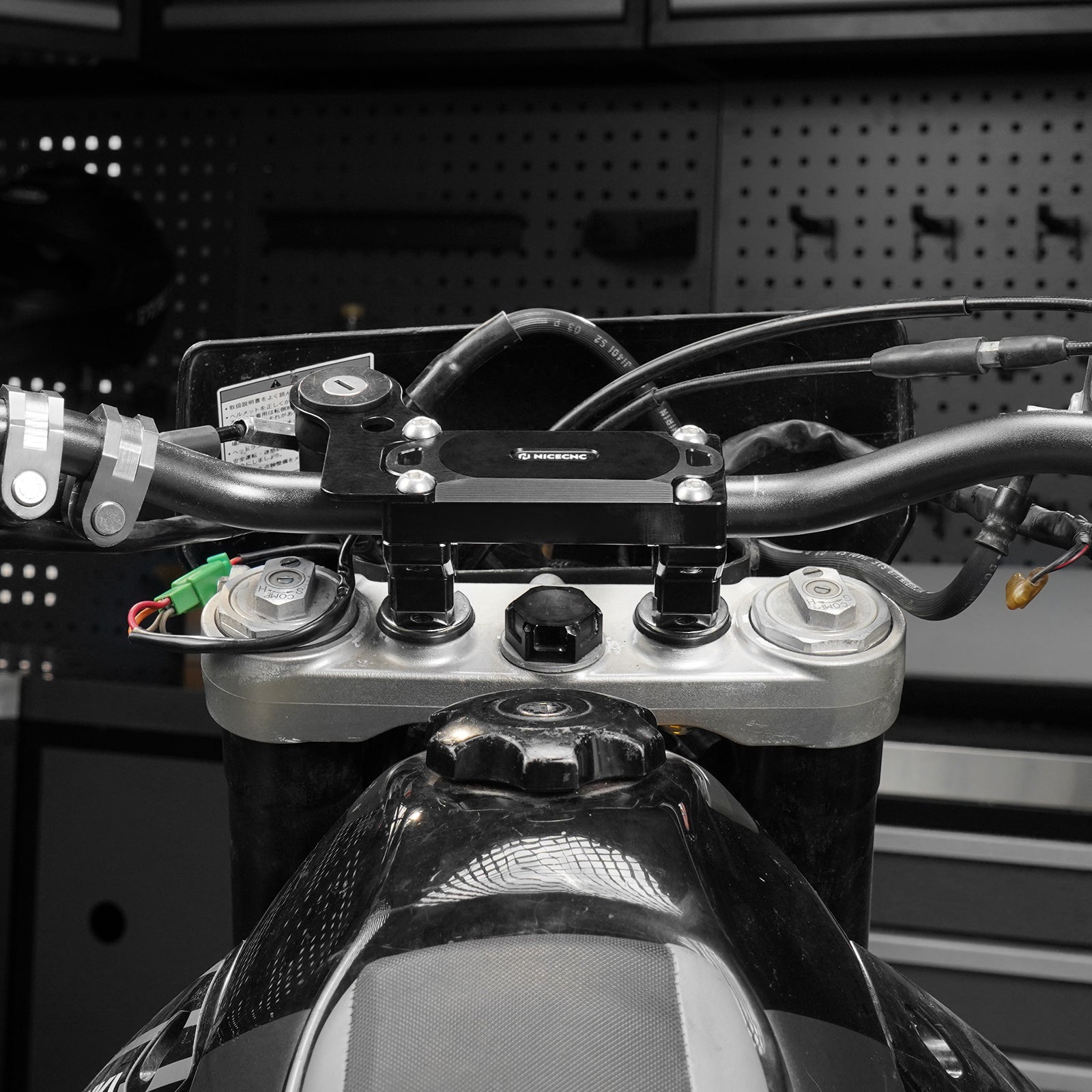Versetzter Lenker-Riser-Montage-Klemmensatz für Suzuki DRZ400SM 2005-2024