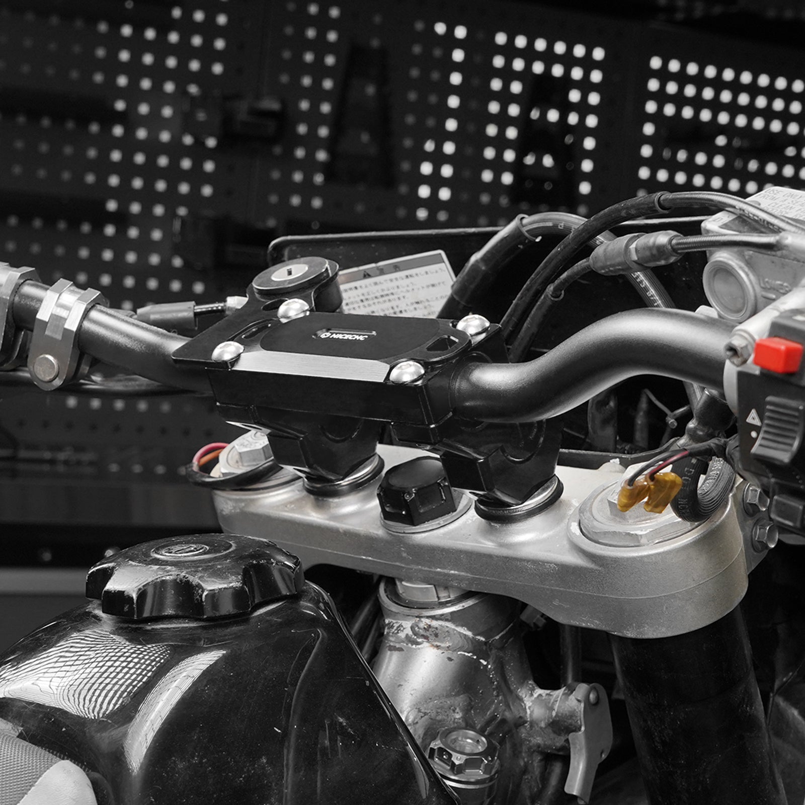 Versetzter Lenker-Riser-Montage-Klemmensatz für Suzuki DRZ400SM 2005-2024